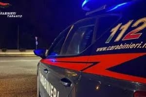 Taranto, spacciavano cocaina in casa: ai domiciliari mamma, papà e figlio