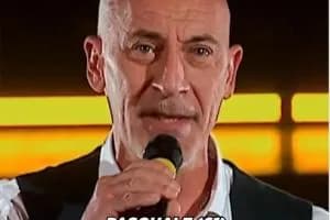Taranto, da una tragedia familiare al palco di The Voice Senior: Pasquale Mongo ritrova la sua musica VIDEO