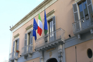 Comune nella bufera, l’estate «bollente» a Massafra mentre Zaccaro resta in silenzio