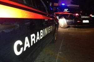 Marina di Pulsano, una banale lite tra giovani sfocia nella violenza: 22enne gambizzato in un parcheggio