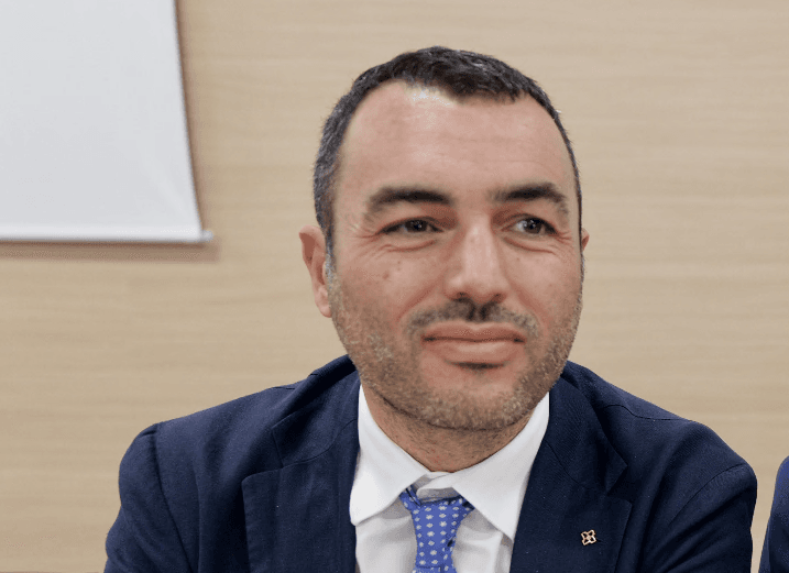 «Favori in cambio di voti», la Regione si costituisce parte civile contro l'ex assessore Delli Noci
