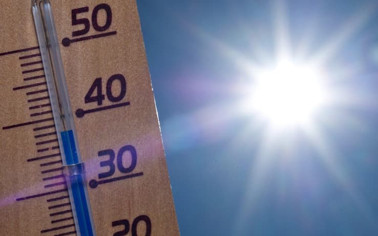 Caldo record in Puglia, Bari ancora nella morsa dell'afa: scatta il bollino rosso fino al 9 agosto