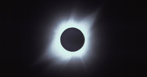 Eclissi solare totale del 12 agosto: dalla Spagna alle Baleari, i luoghi migliori per ammirarla
