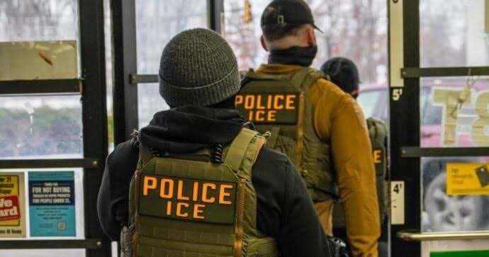 Migranti espulsi dagli USA: trasferimenti inaspettati verso il Centrafrica