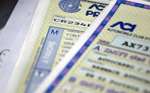 Bollo auto, arriva lo «sconto» in Puglia: cancellati interessi e multe, ecco chi può rottamare i debiti