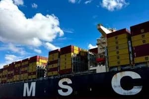 La MSC Clorinda è in avaria: nave ormeggiata a Taranto