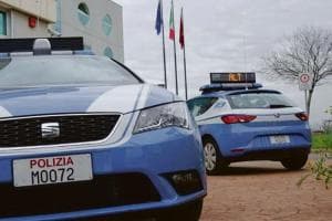 Taranto, rapinavano le prostitute per comprare immobili all’asta: a giudizio quattro finti poliziotti I NOMI