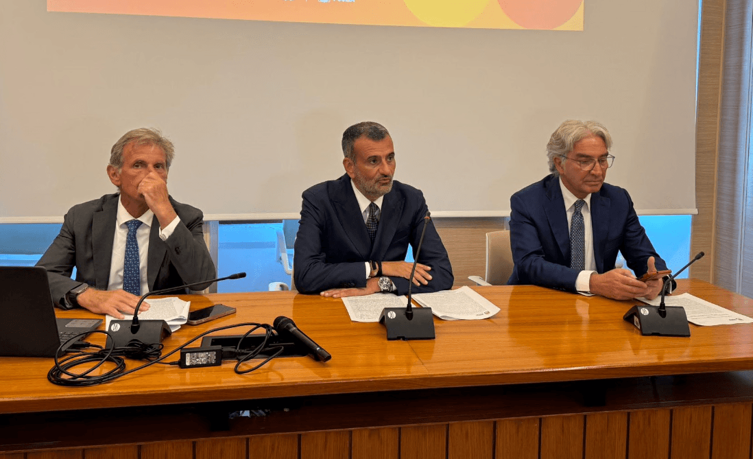 Imprese, dopo i MiniPia arriva «Puglia Moltiplica»: 360 milioni per generare più investimenti