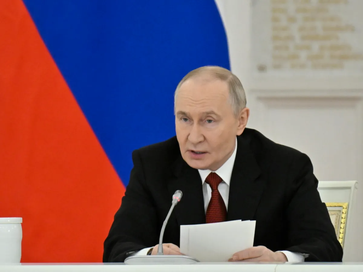 Elezioni in Russia: Putin esorta al voto per mostrare unità nazionale. La guerra influenza le urne