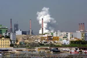 Ex Ilva, possibile offerta della cordata italiana a ottobre. In corso una riunione a Palazzo Chigi alla vigilia dell'incontro con i sindacati