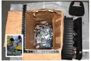 Va a ritirare un pacco, ma dentro ci sono 10 chili di hashish: 26enne di Manduria rischia il carcere