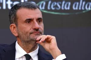 Ex Ilva, Decaro: «Nel decreto ex Ilva inserire lo stop ai licenziamenti fino al 2027 anche per l'indotto»