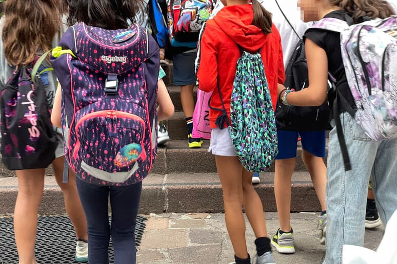 Scuola, i pugliesi gli ultimi a tornare sui banchi: la prima campanella suona il 17 settembre