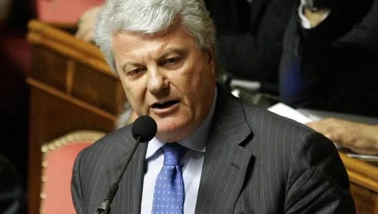 Addio Alberto Tedesco, colonna del socialismo pugliese: l’ex senatore si è spento a 77 anni