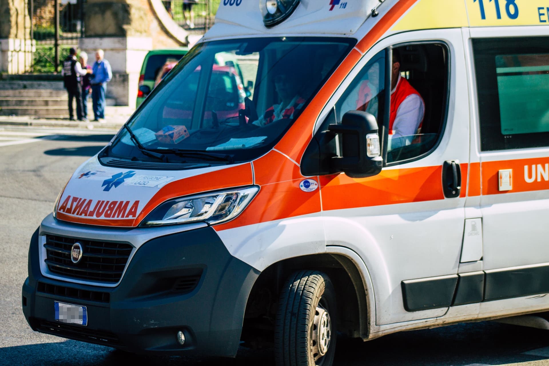 Sanità, la Giunta pugliese stanzia 24 milioni di euro per il 118