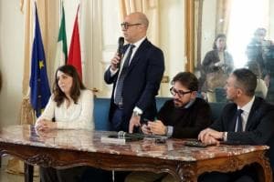 Taranto, si dimette l’assessora Stamerra: inizia il rebus sostituzione per il sindaco