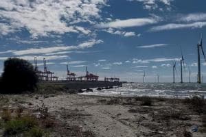 Taranto, arriva il nuovo «no» al rigassificatore:  il Comune guida la battaglia