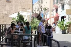 Giochi del Mediterraneo, esultano i commercianti: nel Borgo di Taranto crescono i fatturati