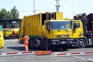 Operaio morì cadendo da un mezzo Amiu a Taranto: arrivano tre assoluzioni