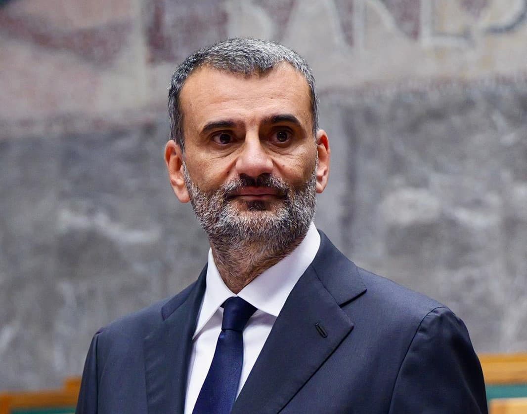 Sanità, l’allarme di Decaro: «Servono 6 miliardi in più all’anno, o salta il sistema»