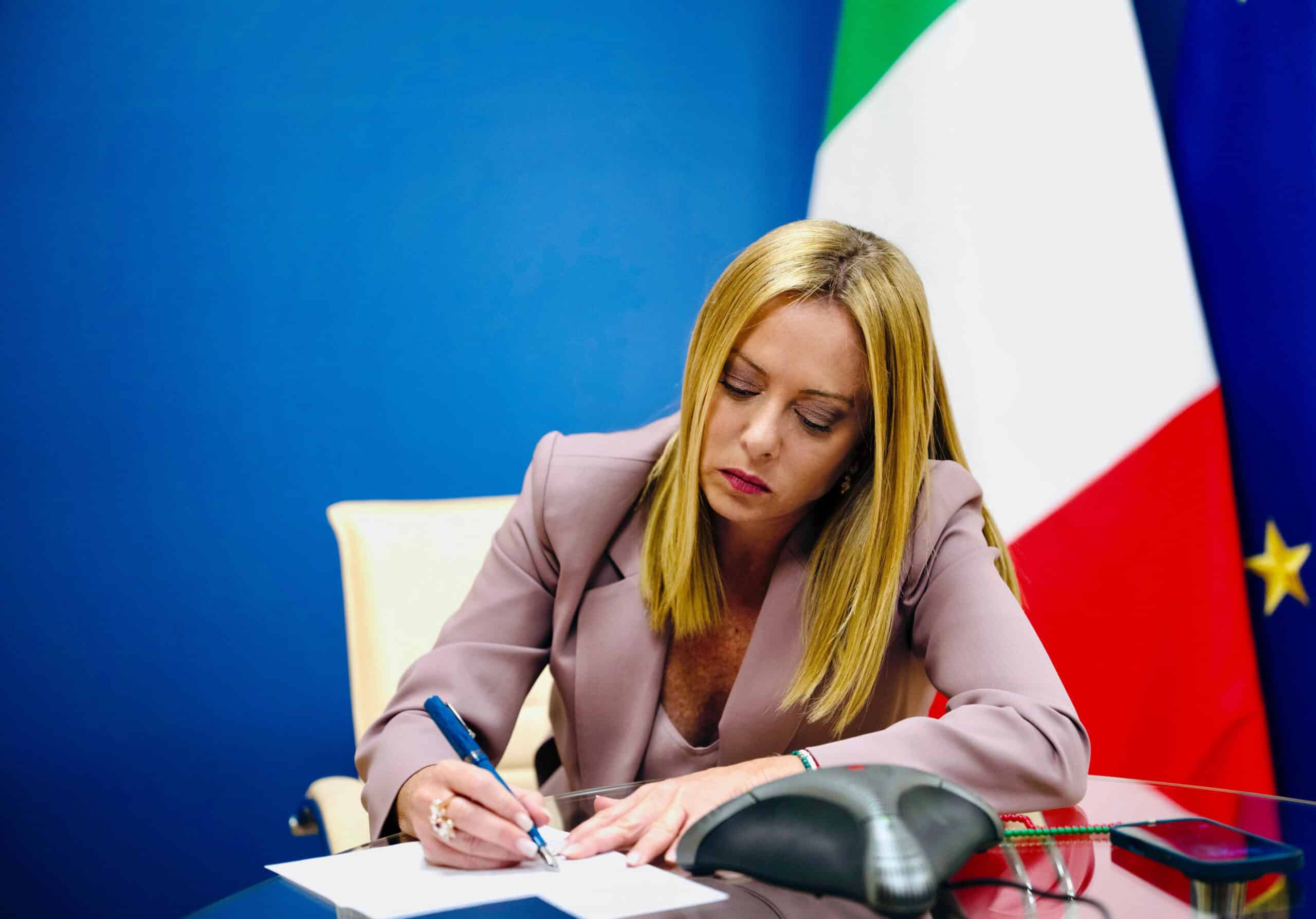 Fact-checking su Giorgia Meloni: meno di un terzo delle dichiarazioni del 2025 risulta pienamente attendibile