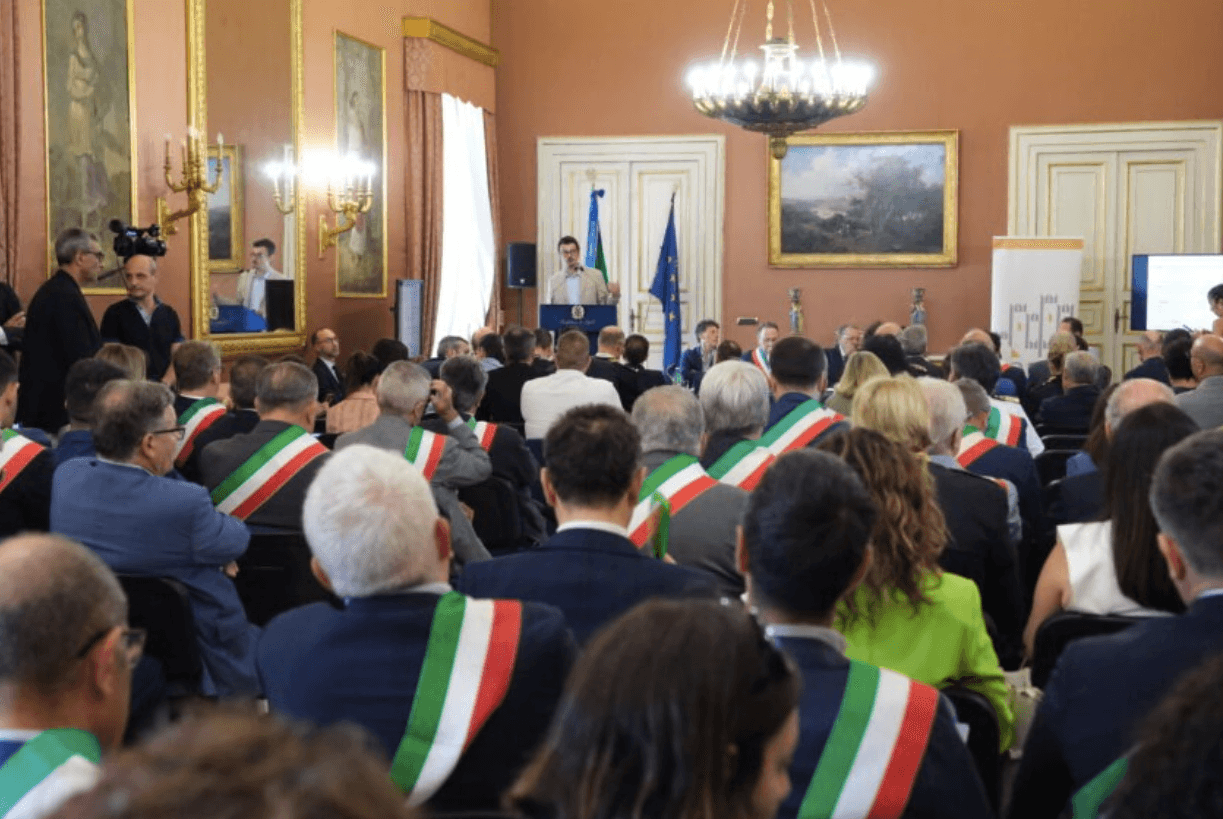 Mafia e intimidazioni contro amministratori locali: maglia nera per la Puglia, è prima in Italia