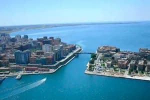 Taranto trasforma il proprio territorio: in otto anni più cemento e meno abitanti in città