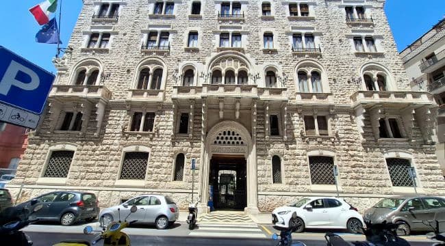 «Truffa degli avvocati contro l'Acquedotto», slitta l'udienza preliminare: saltate le notifiche