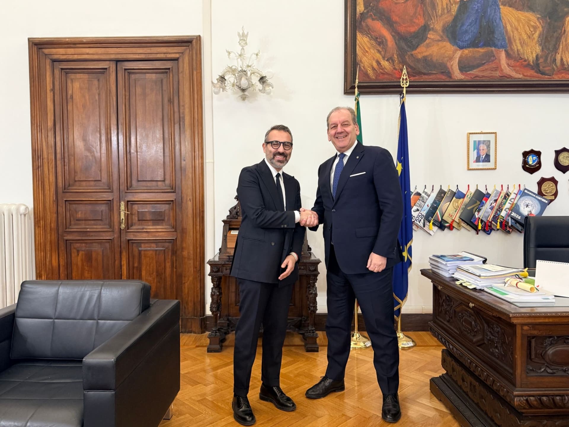 Crisi dell’olio, subito nuove misure. La Pietra: «Interventi ad hoc. Liquidità, stoccaggio e controlli le priorità»